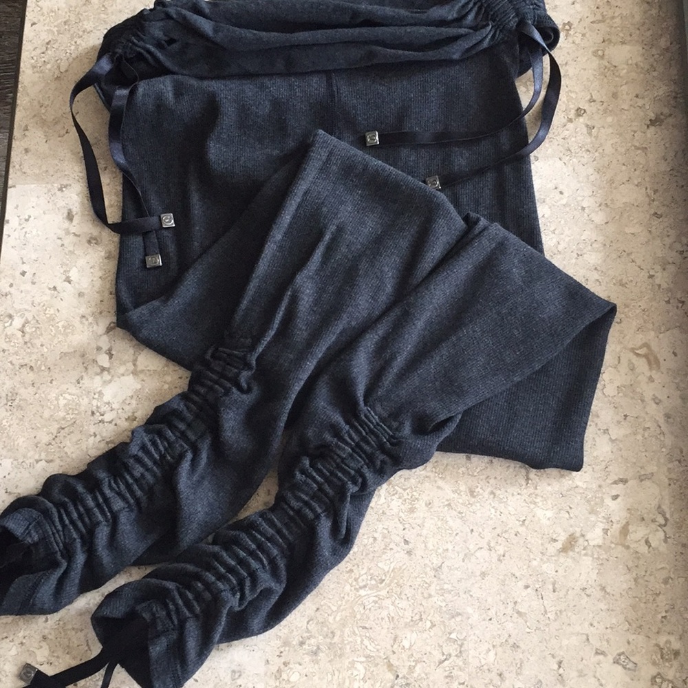Lululemon ribbed leggings